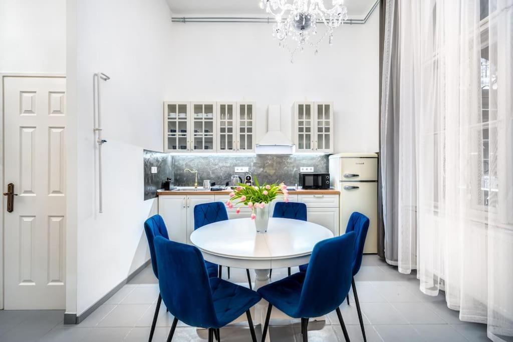 Andrassy Grandeur With Indoor Parking Apartment Budapesta Exterior foto