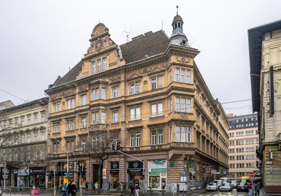 Andrassy Grandeur With Indoor Parking Apartment Budapesta Exterior foto