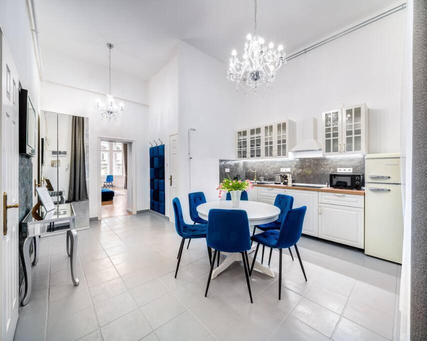 Andrassy Grandeur With Indoor Parking Apartment Budapesta Exterior foto