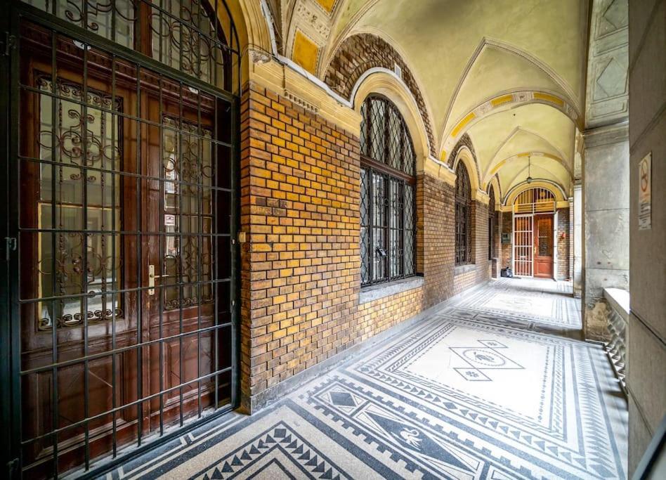 Andrassy Grandeur With Indoor Parking Apartment Budapesta Exterior foto